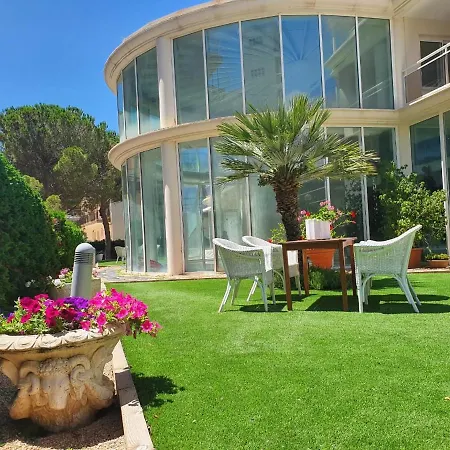& Thalassa Sport & Hotel 3*