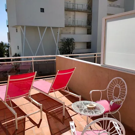 & Thalassa Sport & Отель 3*